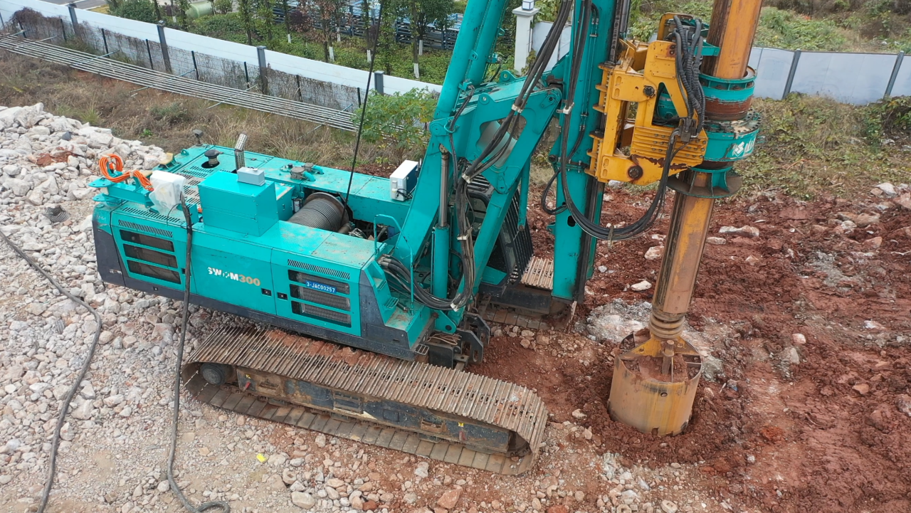 助力“双碳”目的！！！鸿运国际智能“旋挖油改电”项目来了