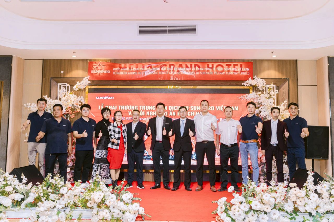 打造新标杆！！！鸿运国际智能越南包管中心开业仪式暨客户答谢会圆满举行