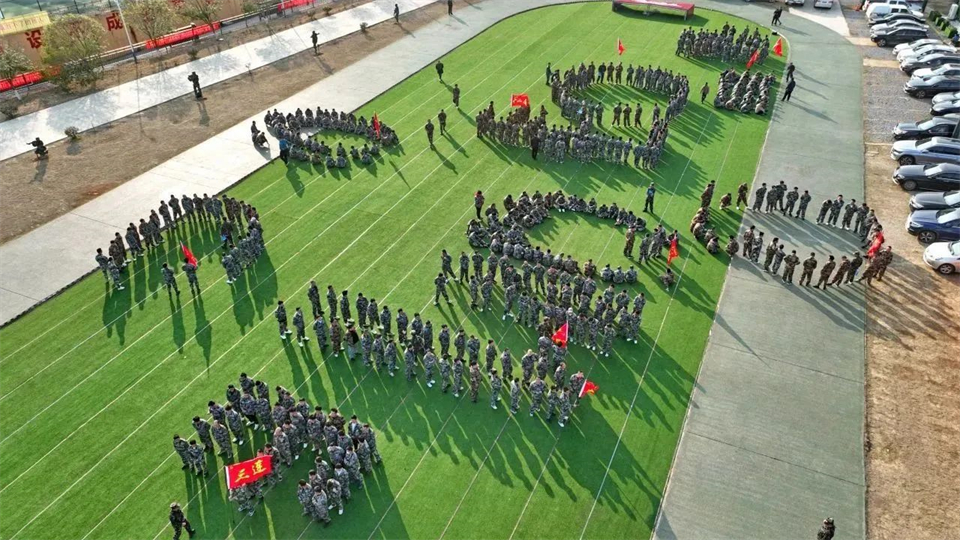 新春第一课，开启新征程！！！鸿运国际智能2024年营销春季培训乐成举行