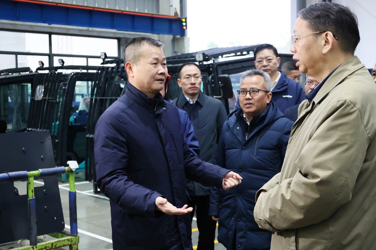 文树勋带队走访调研鸿运国际智能