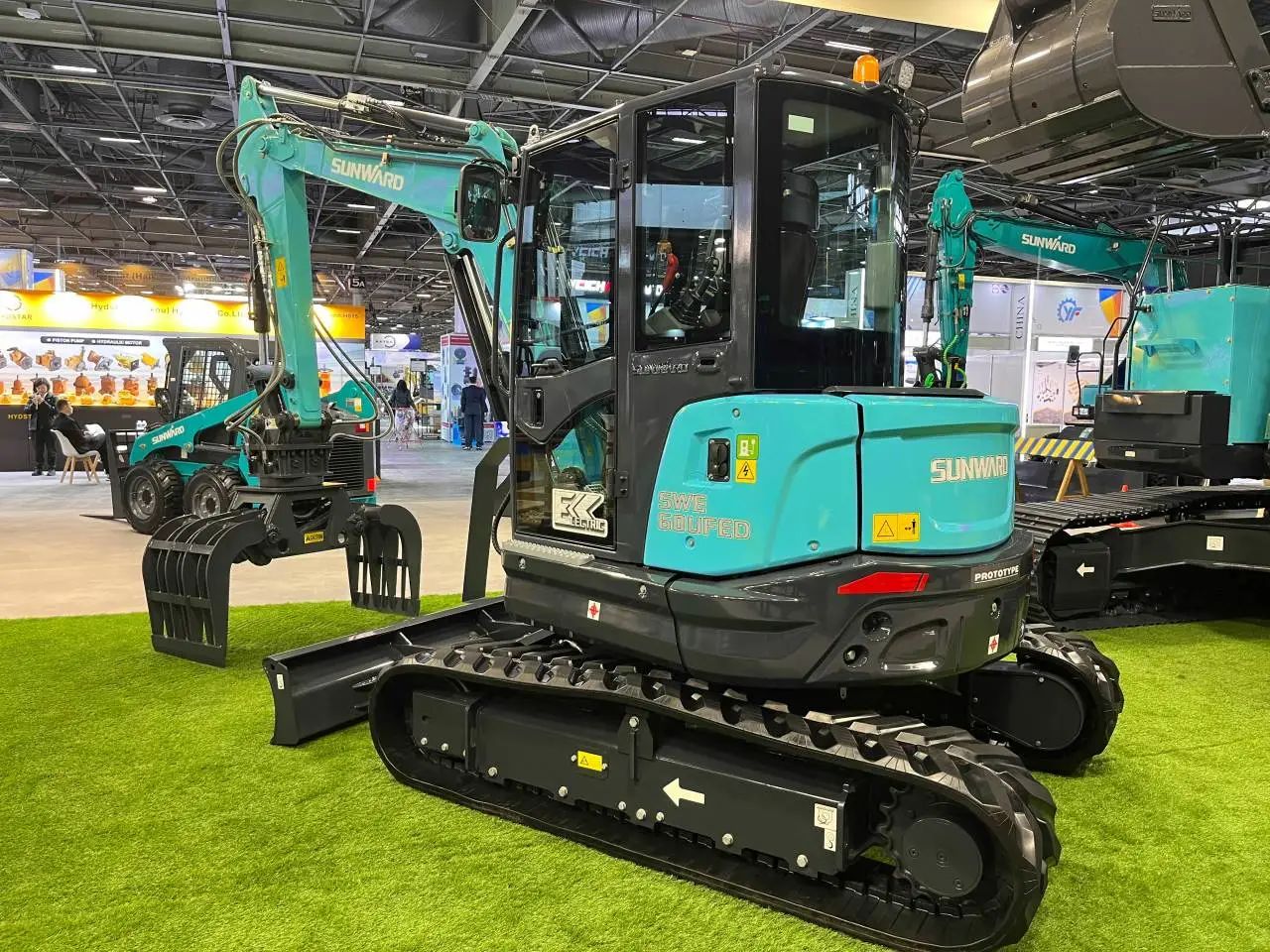 赢战INTERMAT 2024！！鸿运国际智能土方机械深耕全球高端市场