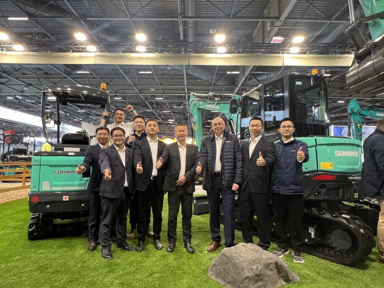 赢战INTERMAT 2024！！鸿运国际智能土方机械深耕全球高端市场