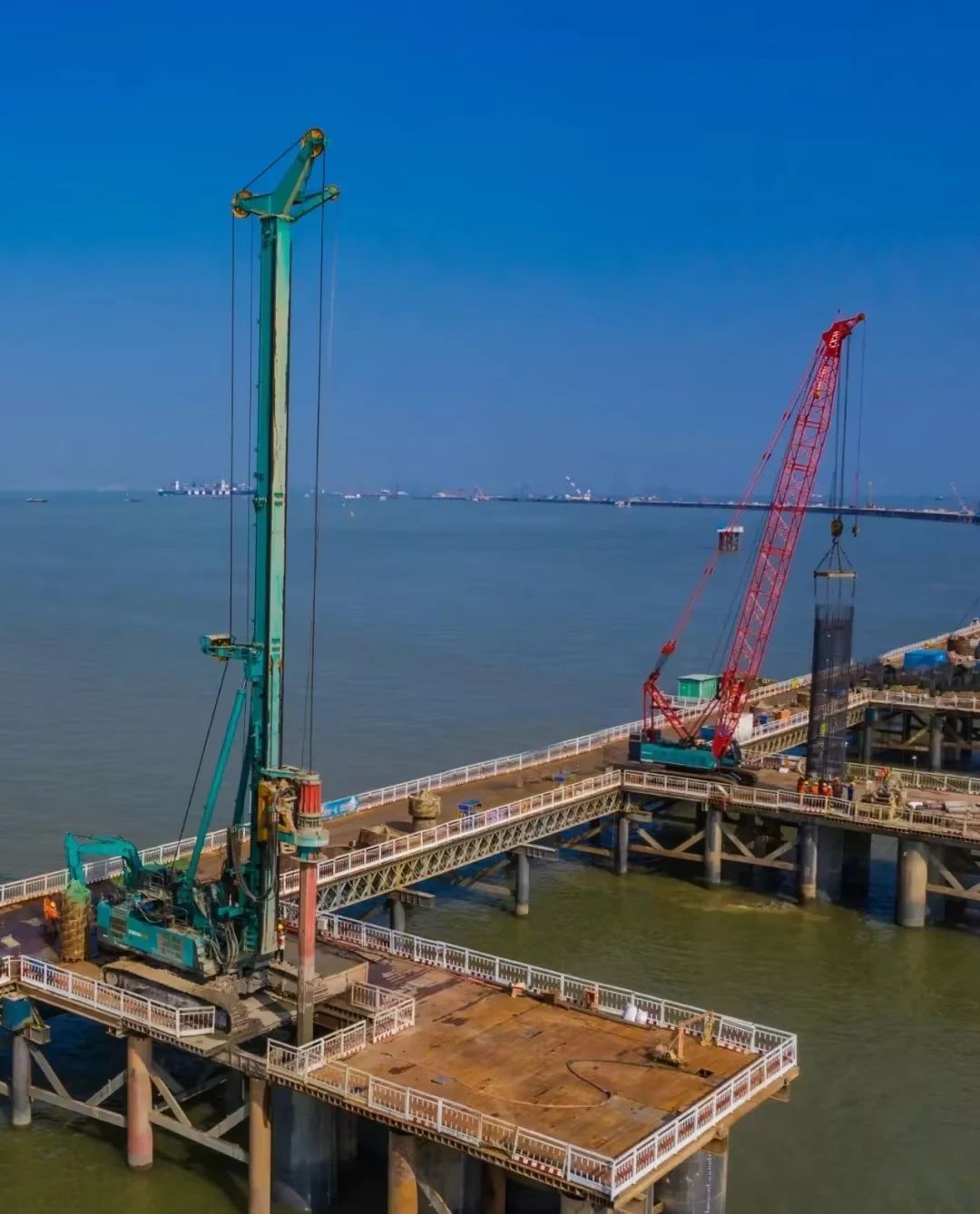 深中通道完工验收！鸿运国际智能大力助建，，，天下级工程彰显中国实力与智慧！