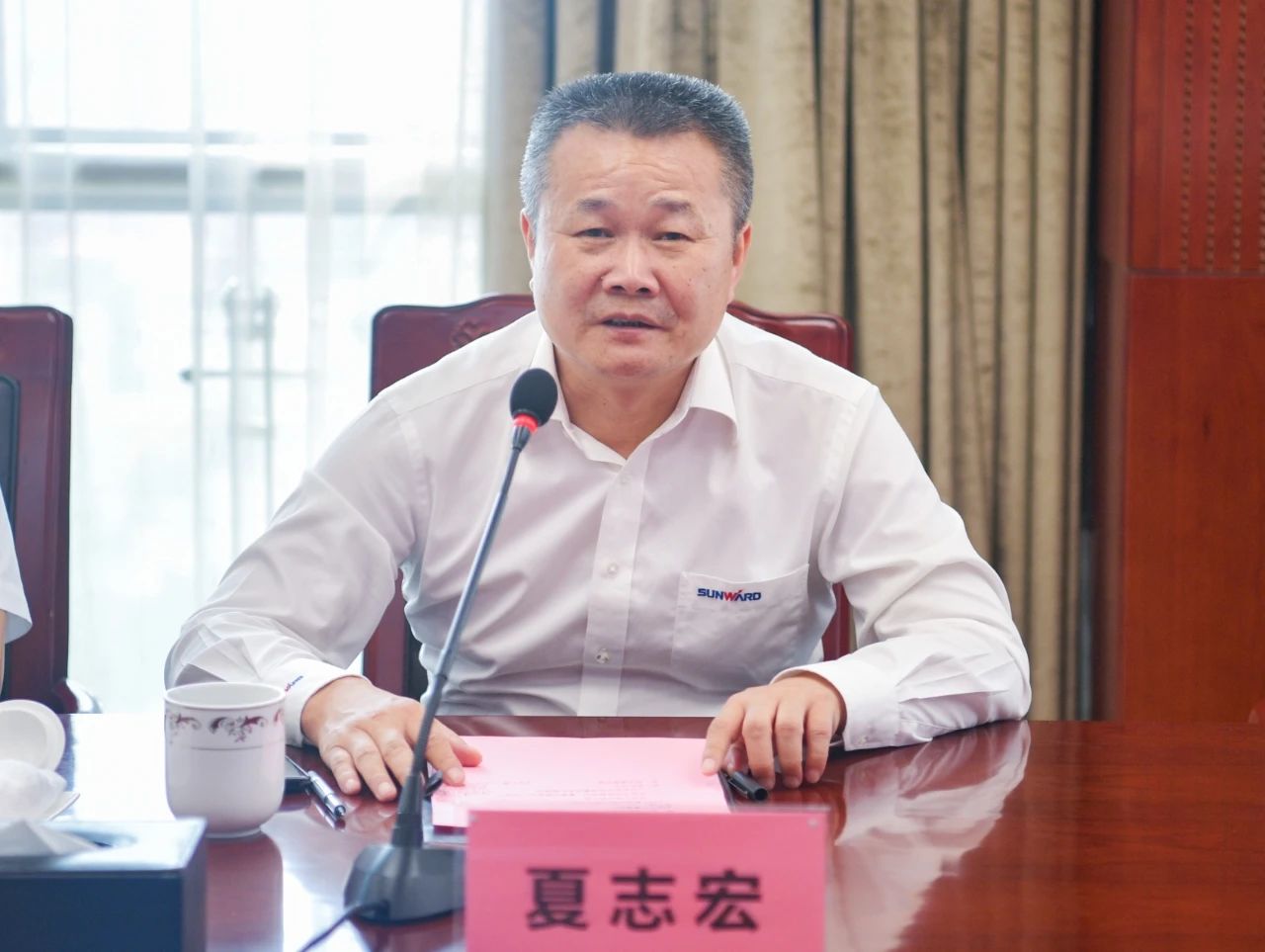 强化战略相助，实现互利共赢！！！鸿运国际智能到访中铁五局集团并签署战略相助协议