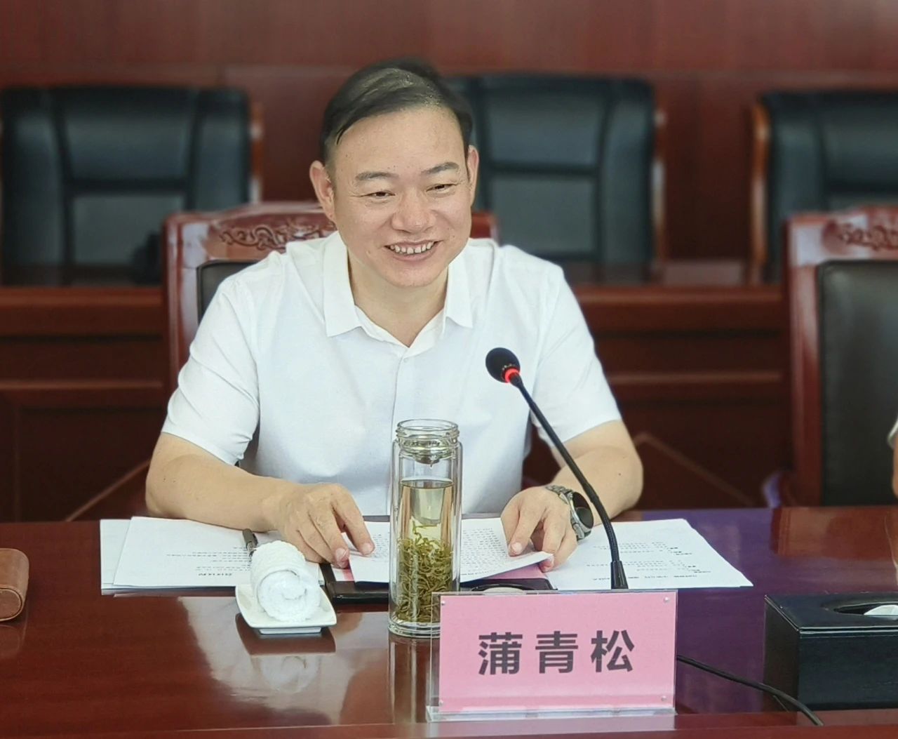 强化战略相助，实现互利共赢！！！鸿运国际智能到访中铁五局集团并签署战略相助协议