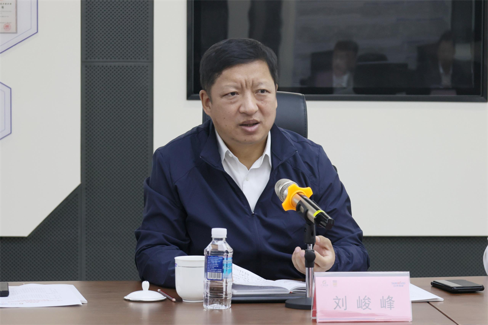 同船出海，共赢未来！中铁九局副总司理刘峻峰一行到访鸿运国际智能