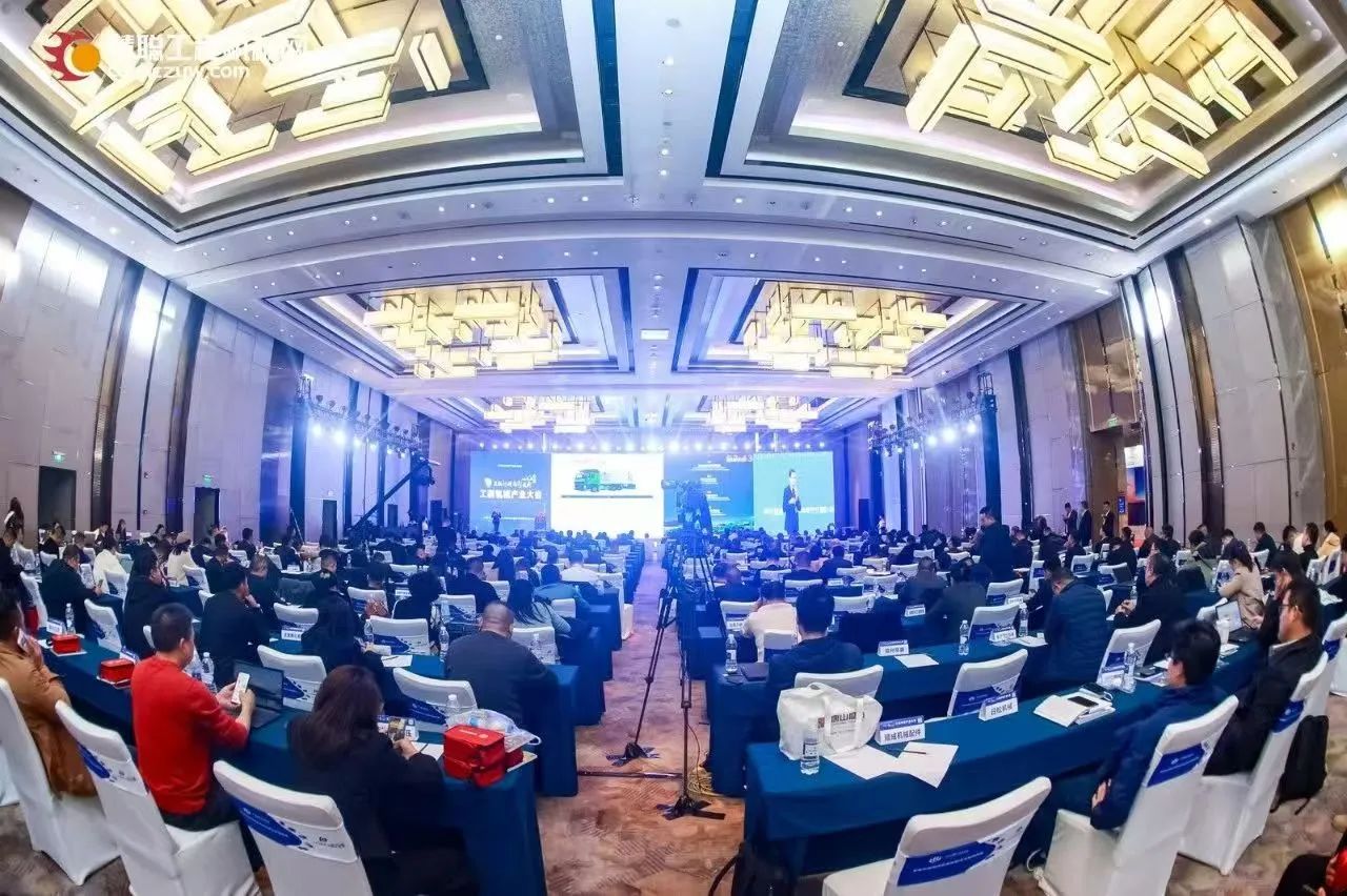 点赞！！鸿运国际智能立异装备荣登CMIIC2024明星产品榜单