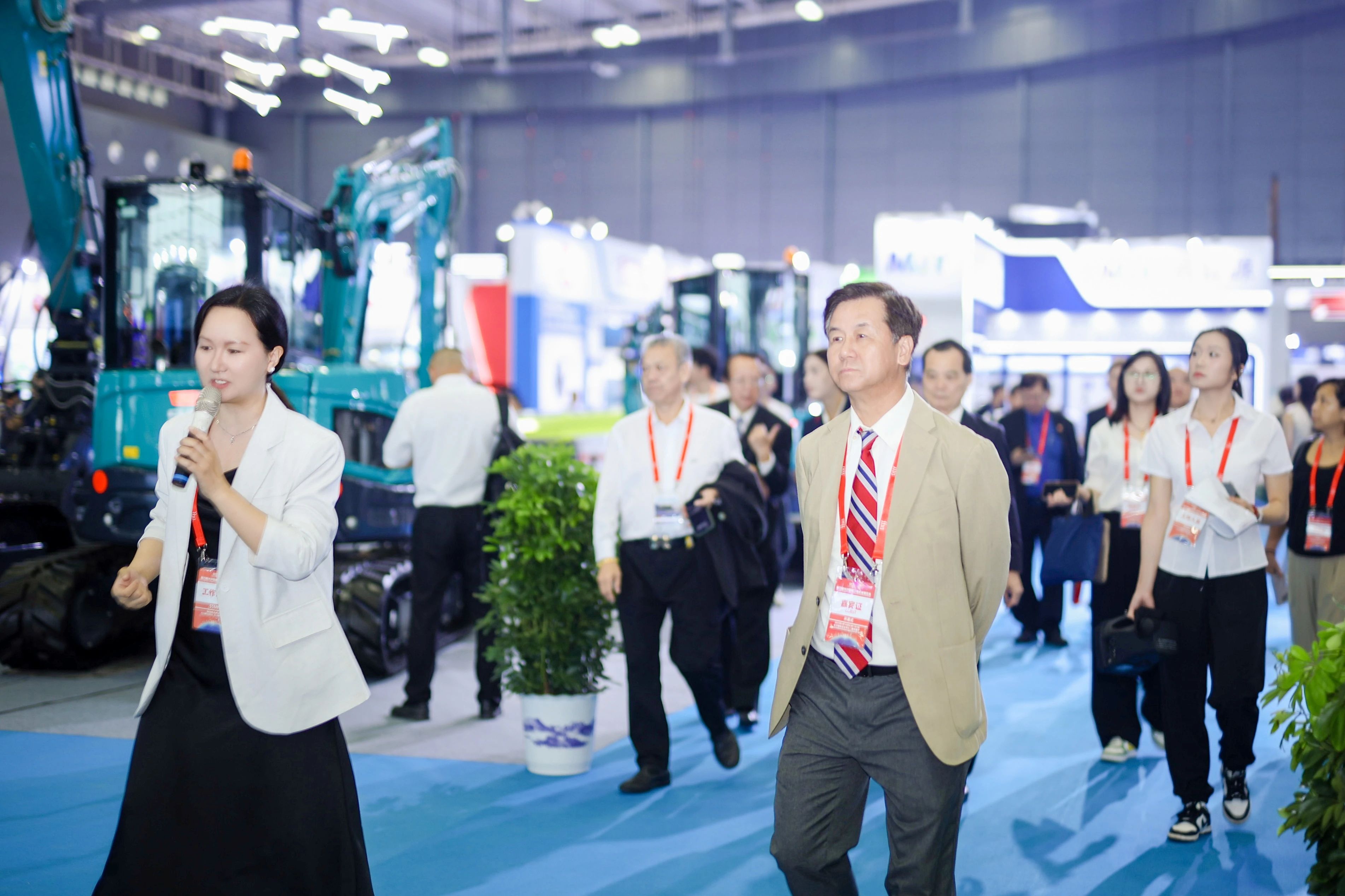 2025 CICEE | 圆满收官！鸿运国际智能展区亮点精彩回首
