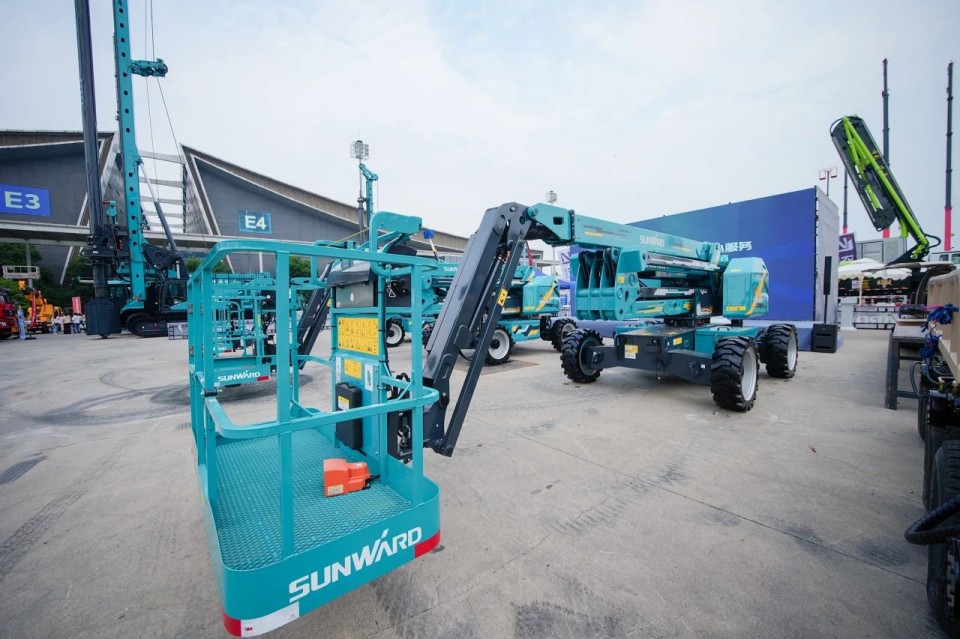 2025 CICEE | 圆满收官！鸿运国际智能展区亮点精彩回首