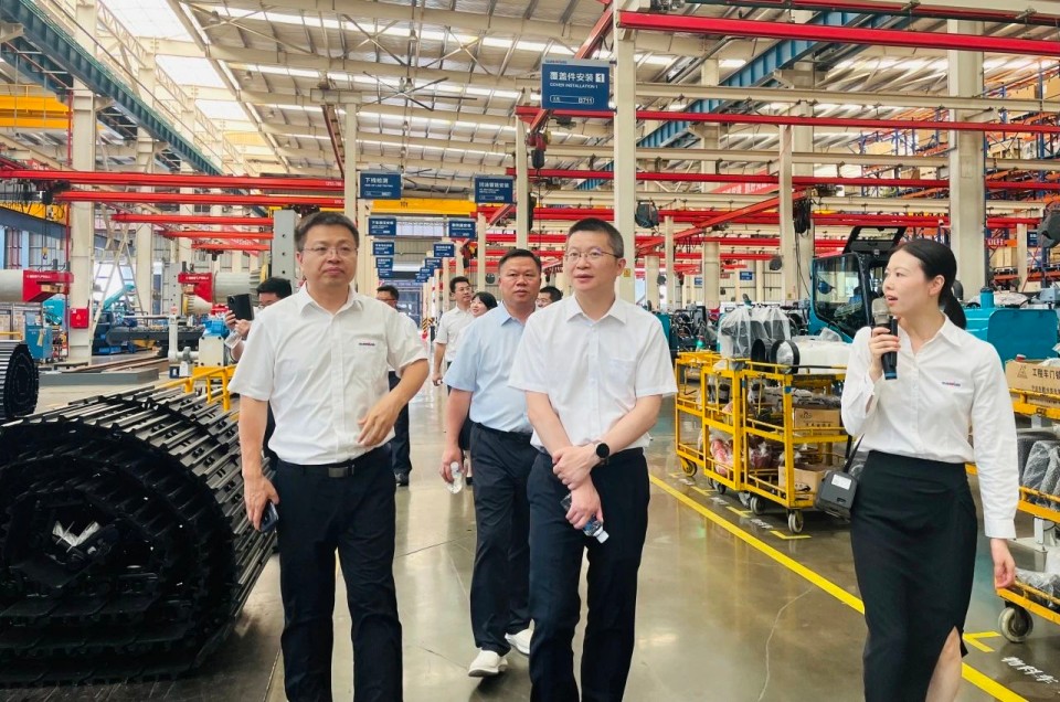 深化协同，同营生长！！中铝国际董事长李宜华、、长沙有色院董事长谭荣和到访鸿运国际智能