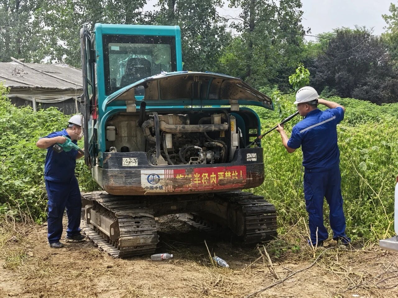 鸿运国际智能“服务万里行”活动走进安徽，，，知心折务获客户认可